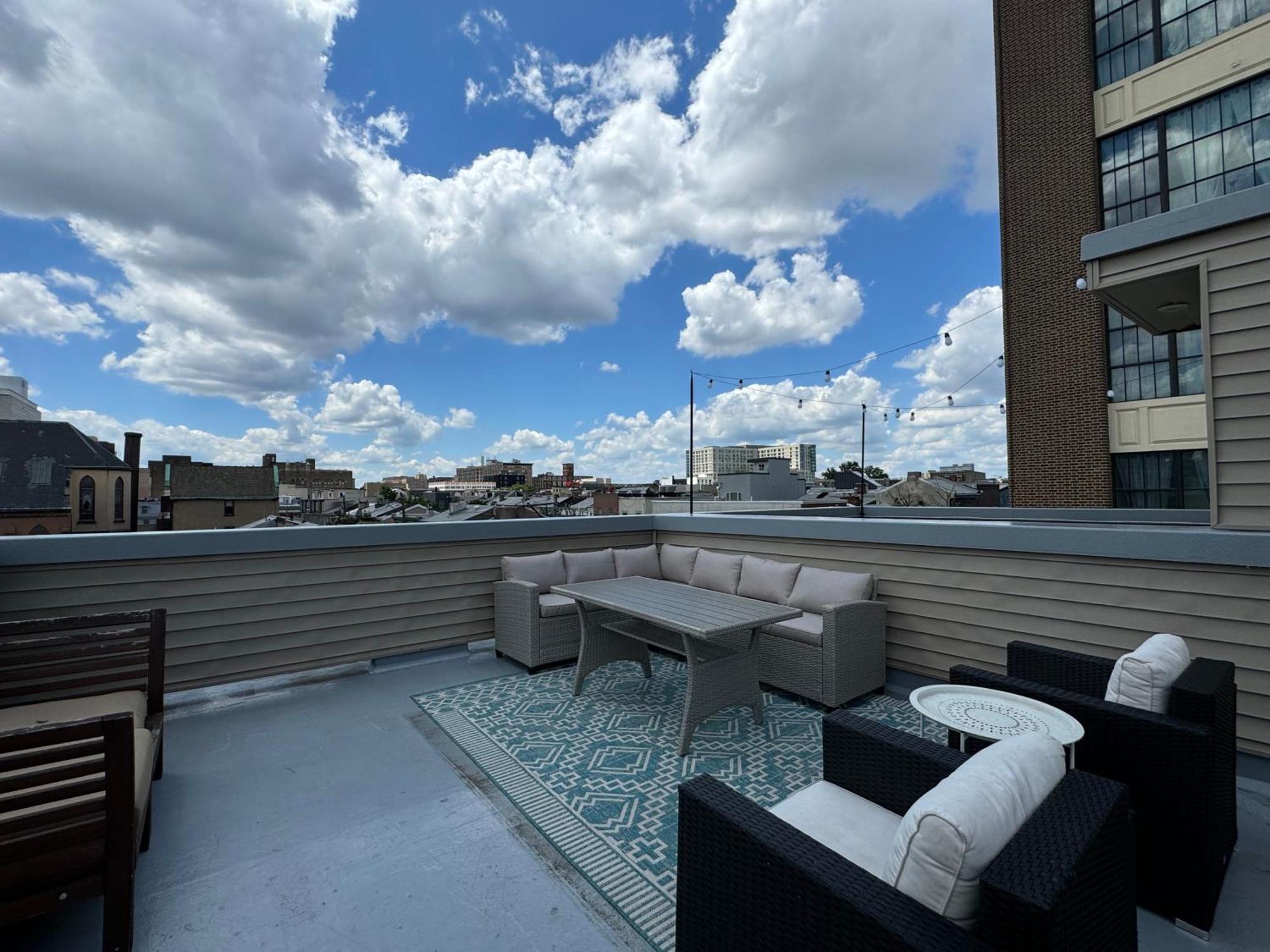 Brand New Dbl Unit Roofdeck Outdoor Patio Ferienhaus